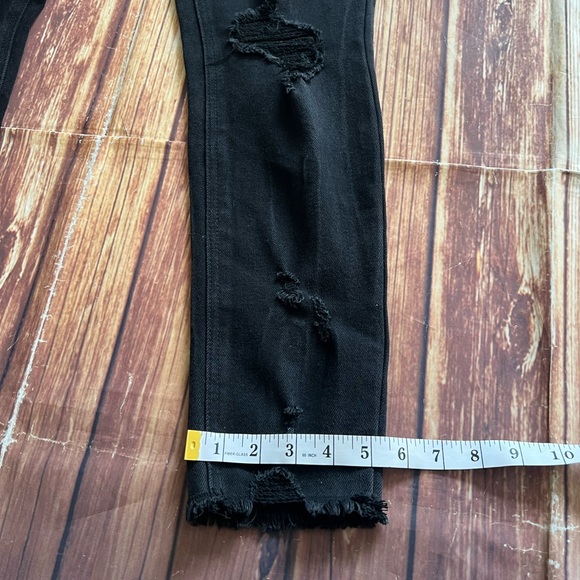 Tinsel Women High Waist Distressed Skinny Ankle Crop Denim Black Mom Jeans Sz 9 - Picture 5 of 11